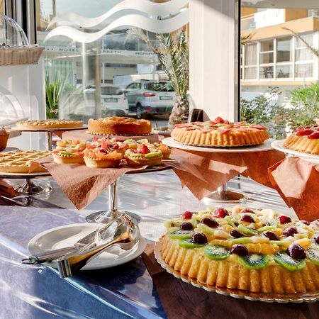 Hotel Margareth Riccione Kültér fotó