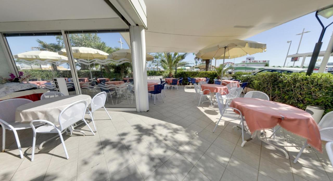 Hotel Margareth Riccione Kültér fotó