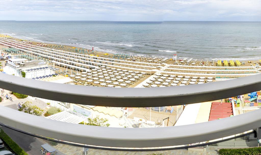 Hotel Margareth Riccione Kültér fotó