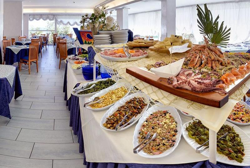 Hotel Margareth Riccione Kültér fotó